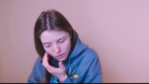 Olivia online show from 02.07.25