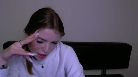 Olivia online show from 03.05.25