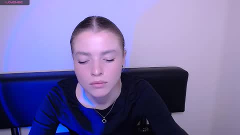 Olivia online show from 10.28.25