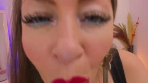 ONIX online show from 11.30.25