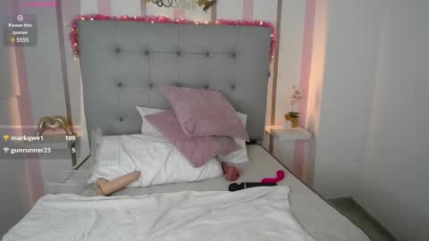 Penelope online show from 02.26.25