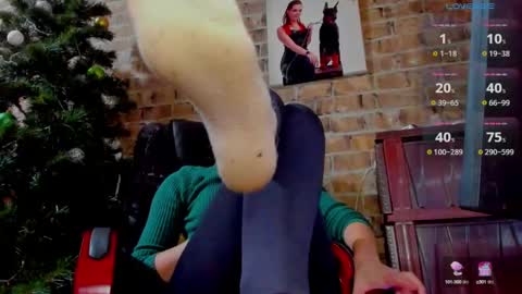 Miss Venus online show from 02.06.25