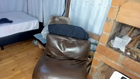 Snapshot of misspink152015 chatting on 12.02.24 sarah online show from 12.02.24