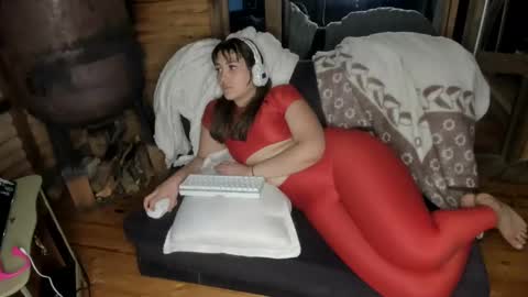 Snapshot of misspink152015 chatting on 02.19.25 sarah online show from 02.19.25