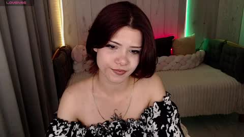 Miss Mila online show from 05.25.26