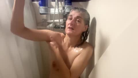 Miss Spooky Silverstacker online show from 01.23.25