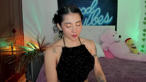 Snapshot of misstexass_ chatting on 01.01.25  Natalie Texass indepedent model online show from 01.01.25
