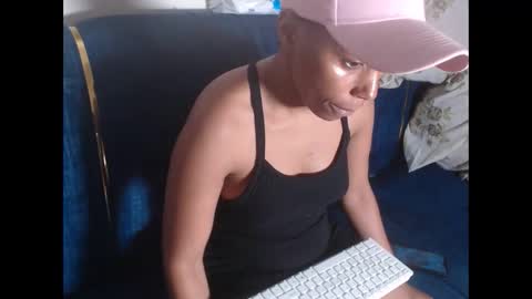 missthighsohmy online show from 01.15.25