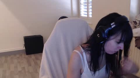 Snapshot of missthon chatting on 01.30.25 missthon online show from 01.30.25