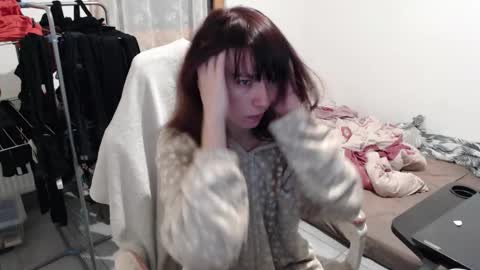 Snapshot of missthon chatting on 11.16.25 missthon online show from 11.16.25