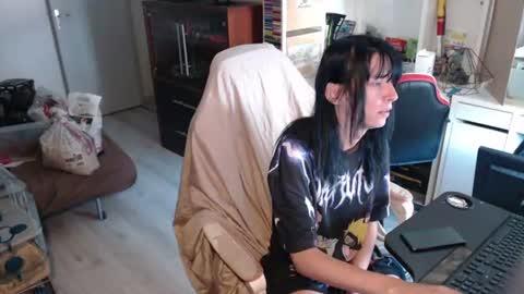 missthon online show from 06.24.26