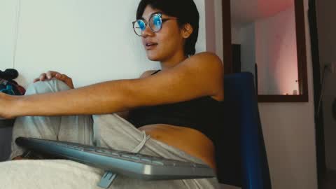 IG MISSVENUSS1 online show from 01.28.25