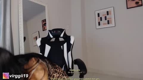 missvirggii online show from 11.27.25