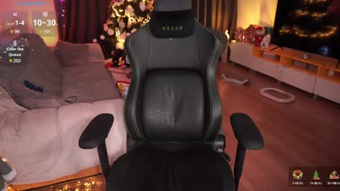 Snapshot of misswiney chatting on 12.18.24 Winey online show from 12.18.24