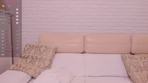 missxcaprice online show from 10.06.25