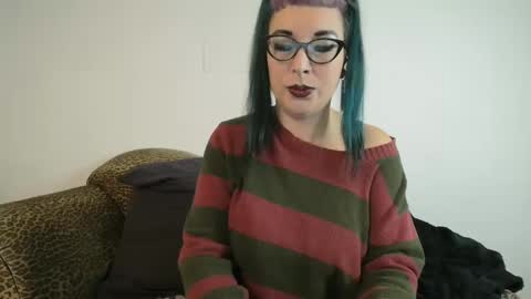 Missy Dee online show from 12.03.24