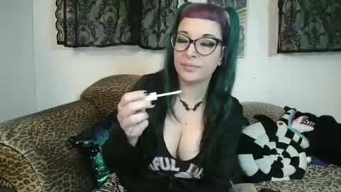 Missy Dee online show from 02.05.26