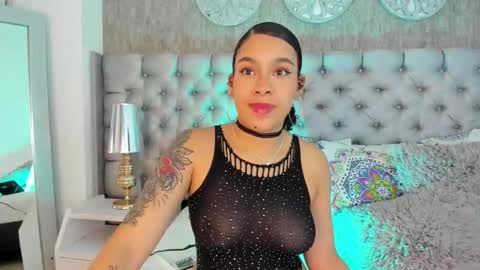 Missy Gainer online show from 02.09.25