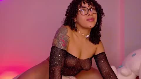 Missy Gainer online show from 11.15.25