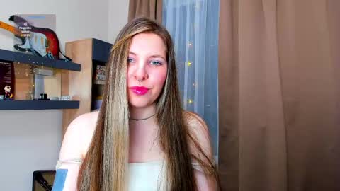 Snapshot of missyourann chatting on 04.12.26 Anya online show from 04.12.26