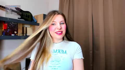 Snapshot of missyourann chatting on 05.24.26 Anya online show from 05.24.26