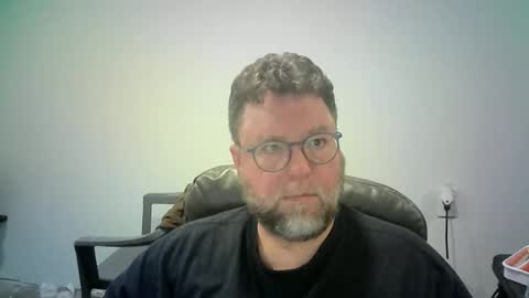 Snapshot of mister_happy567 chatting on 01.09.26 Mr. Happy online show from 01.09.26