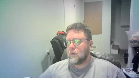 Snapshot of mister_happy567 chatting on 02.16.26 Mr. Happy online show from 02.16.26