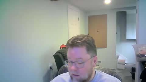 Snapshot of mister_happy567 chatting on 02.16.26 Mr. Happy online show from 02.16.26