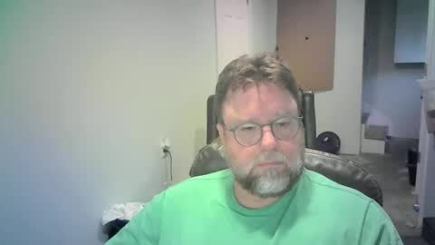 Snapshot of mister_happy567 chatting on 03.01.26 Mr. Happy online show from 03.01.26