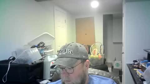 Snapshot of mister_happy567 chatting on 03.13.26 Mr. Happy online show from 03.13.26