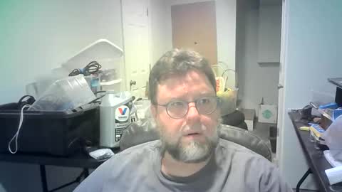 Snapshot of mister_happy567 chatting on 03.14.26 Mr. Happy online show from 03.14.26