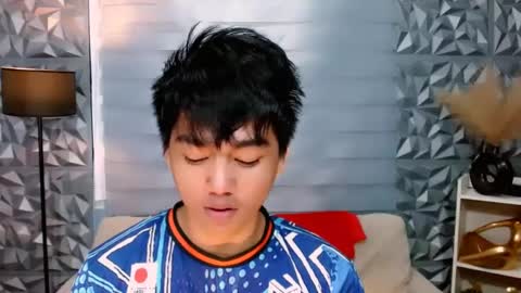 Snapshot of mister_officer chatting on 12.18.24 SAINT SACHI  will make your day  online show from 12.18.24