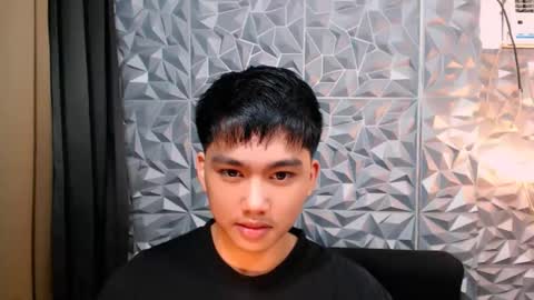 Snapshot of mister_officer chatting on 12.23.24 SAINT SACHI  will make your day  online show from 12.23.24