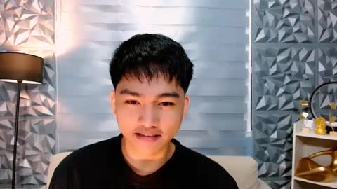 Snapshot of mister_officer chatting on 12.23.24 SAINT SACHI  will make your day  online show from 12.23.24