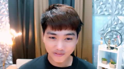 Snapshot of mister_officer chatting on 10.12.25 SAINT SACHI  will make your day  online show from 10.12.25