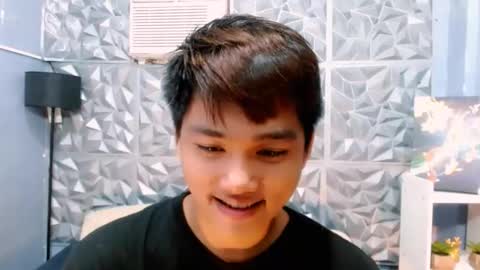 Snapshot of mister_officer chatting on 10.26.25 SAINT SACHI  will make your day  online show from 10.26.25