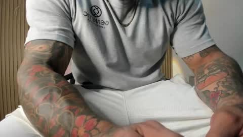 Snapshot of mister_venom chatting on 09.20.25 venom online show from 09.20.25