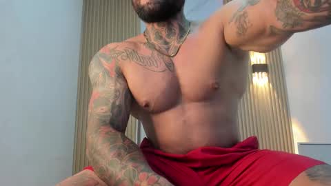 Snapshot of mister_venom chatting on 09.25.25 venom online show from 09.25.25