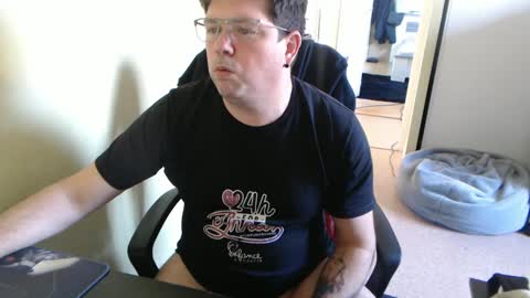 Snapshot of mistercoeur1 chatting on 03.05.25 mistercoeur online show from 03.05.25