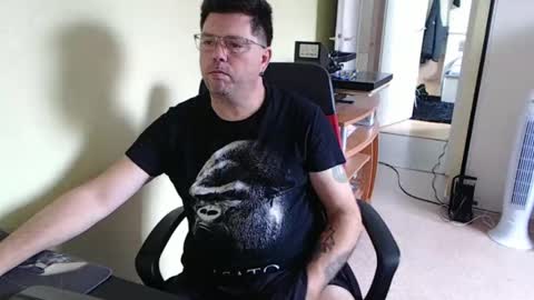 Snapshot of mistercoeur1 chatting on 09.20.25 mistercoeur online show from 09.20.25