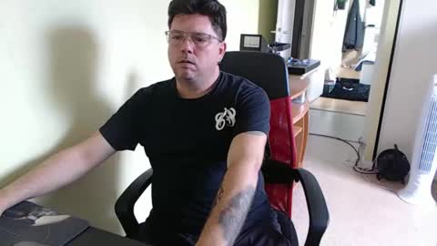 Snapshot of mistercoeur1 chatting on 09.24.25 mistercoeur online show from 09.24.25