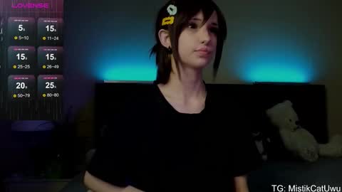Snapshot of mistikcat chatting on 02.24.26 mistikcat online show from 02.24.26