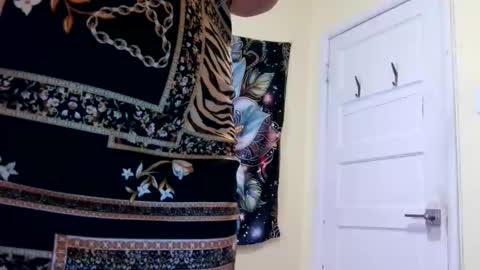 Snapshot of mistress_kasha chatting on 04.01.26 Mistress Kaha online show from 04.01.26