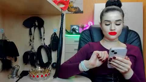 Mistress Kristi online show from 03.19.26