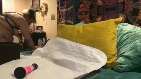 MistyVale online show from 03.05.26