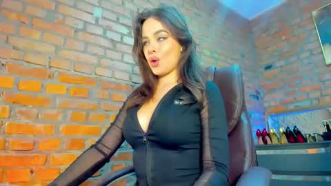 mistress_milana_ online show from 11.16.25