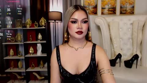 Snapshot of mistressathenna chatting on 06.05.26 mistressathenna online show from 06.05.26