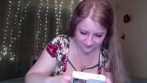 Snapshot of mistresscaro chatting on 03.24.26 mistresscaro online show from 03.24.26