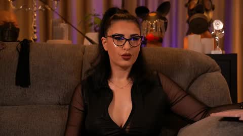 Mistress Kelly online show from 11.01.25