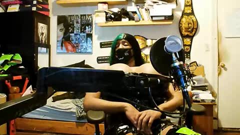 Snapshot of mistressnattie chatting on 03.26.26 Natasha Shepard online show from 03.26.26